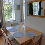 Saxonia De Luxe: Modern 2-room With Parking In Apartment *