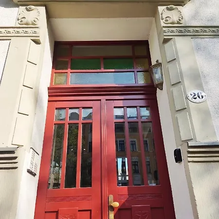 Chemnitz Saxonia Homedeluxe Hochwertige 50Qm 2-Zimmer-Ferienwohnung Mit Privaten Kfz Parkplatz Stellplatz Mit Mwst-Rechnung Mit Xxl Huelsta Bett & Etagenbett Mit Internetflatrate - Ideal Fuer Familien, Paare, Kulturinteressierte & Geschaeftsreisende! *