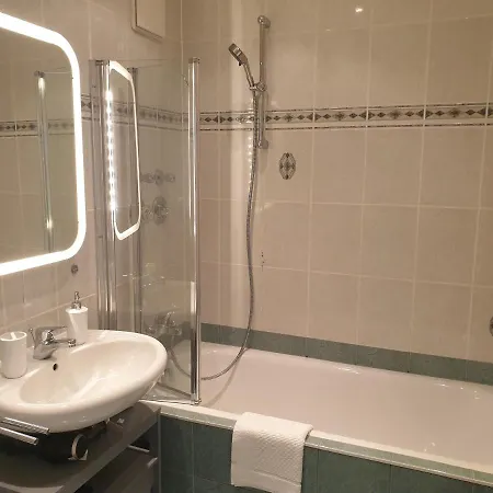 Apartment *****saxonia De Luxe***** Neue & Hochwertige 50qm² 2-zimmer-ferienwohnung In Mit Parkplatz & Zuhause Wohlfuehlatmosphaere - My Feel@home In *