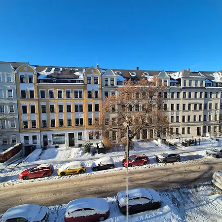 Lejlighed Saxonia Homedeluxe Hochwertige 50qm 2-zimmer-ferienwohnung Mit Privaten Kfz Parkplatz Stellplatz Mit Mwst-rechnung Mit Xxl Huelsta Bett & Etagenbett Mit Internetflatrate - Ideal Fuer Familien, Paare, Kulturinteressierte & Geschaeftsreisende! Chemnitz