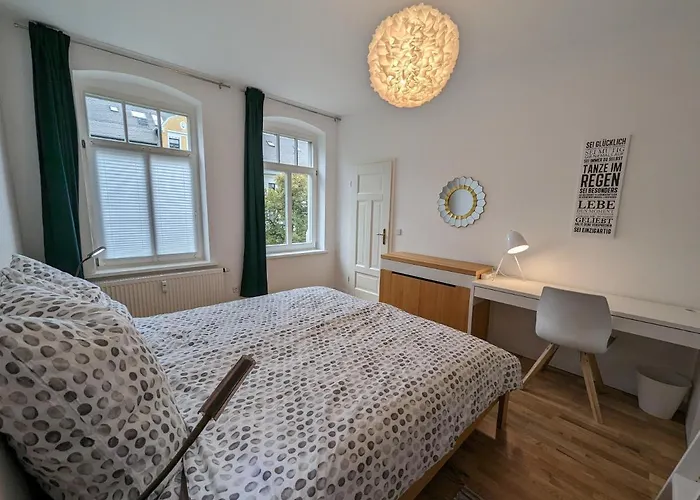 Apartment Saxonia De Luxe: Modern 2-room With Parking In Chemnitz