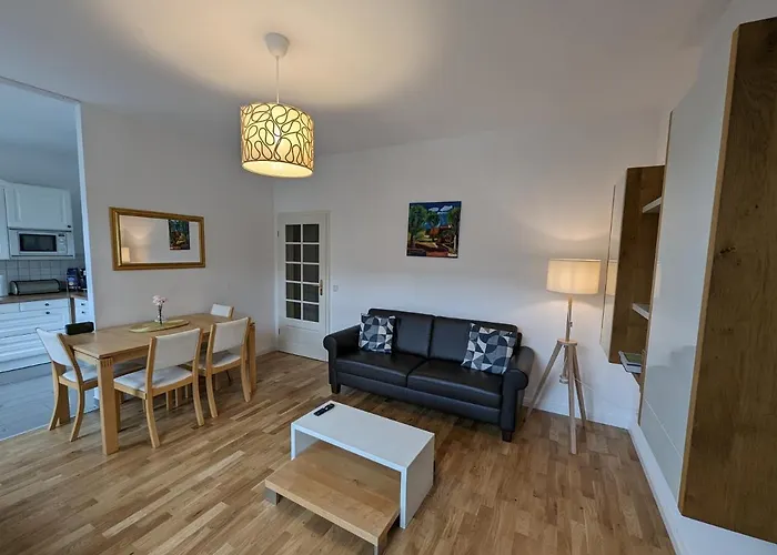 Apartment Saxonia De Luxe: Modern 2-room With Parking In *