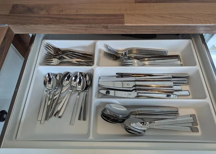 Apartment Saxonia De Luxe: Modern 2-room With Parking In Chemnitz