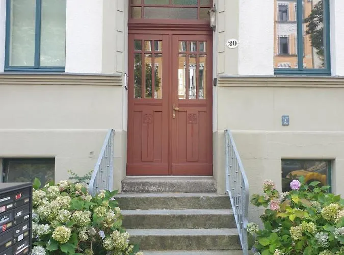 Apartment Saxonia De Luxe: Modern 2-room With Parking In