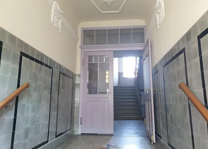 Saxonia De Luxe: Modern 2-room With Parking In * Chemnitz