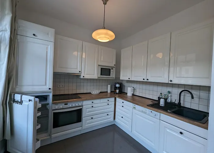 Saxonia De Luxe: Modern 2-room With Parking In Apartment