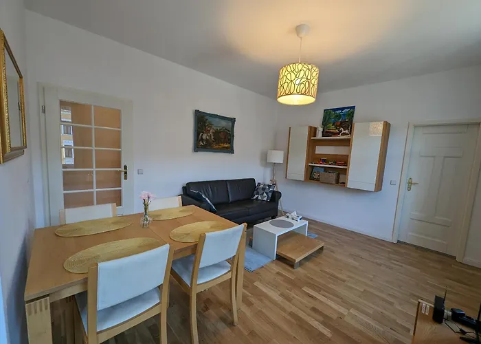 Saxonia De Luxe: Modern 2-room With Parking In Apartment *