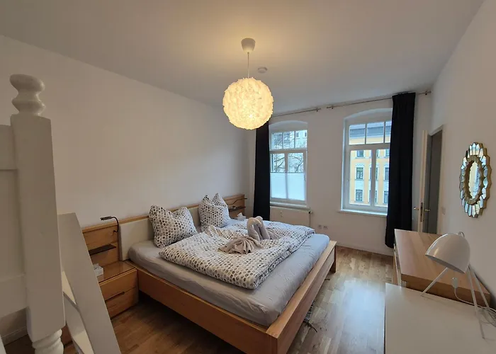 Apartment Saxonia De Luxe: Modern 2-room With Parking In